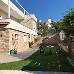 Yard - By Ronaldo