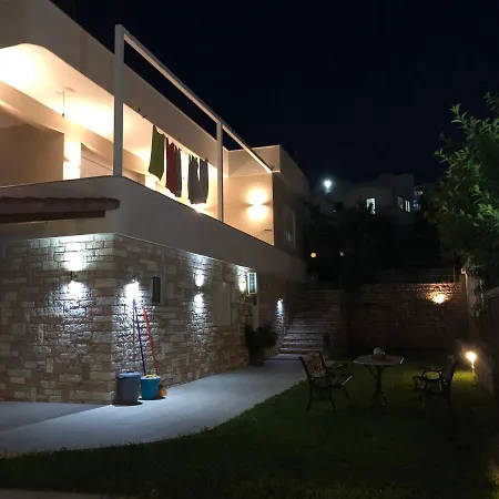 Apartment Yard - By Ronaldo *