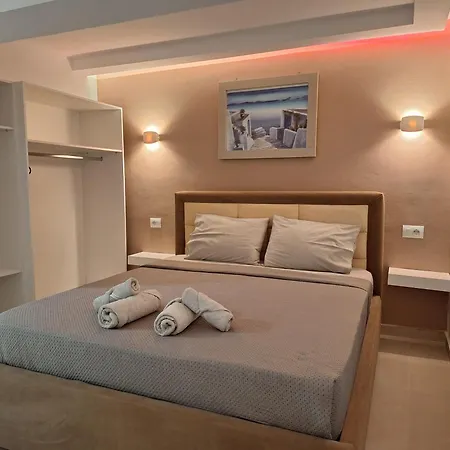 Yard - By Ronaldo Apartment Ksamil