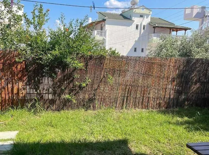 Apartament Yard - By Ronaldo Ksamil