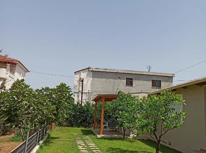 Apartamento Yard - By Ronaldo Ksamil