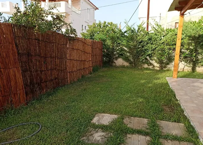 Apartamento Yard - By Ronaldo Ksamil